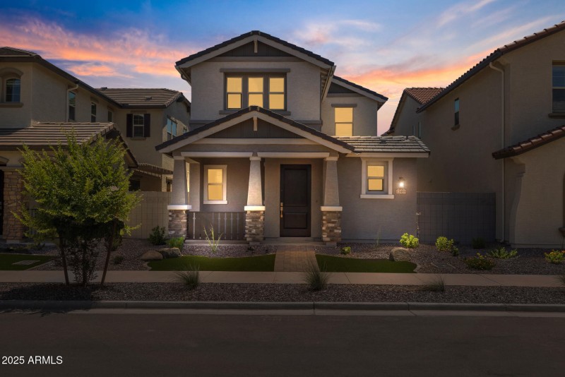 1)FRONT OF HOME