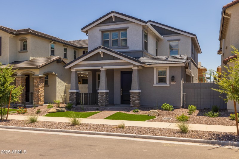 1A)FRONT OF HOME