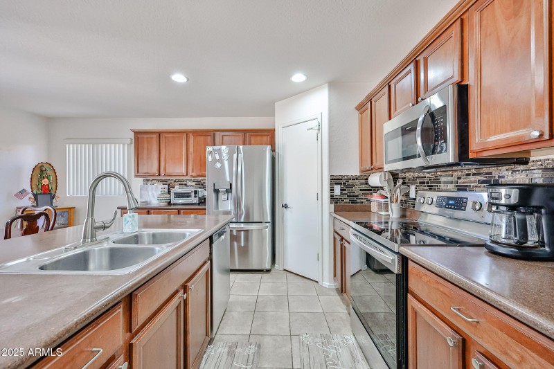 Kitchen 2