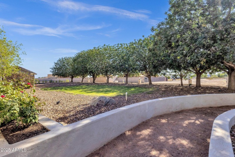 4-web-or-mls-856-w-quail-cir