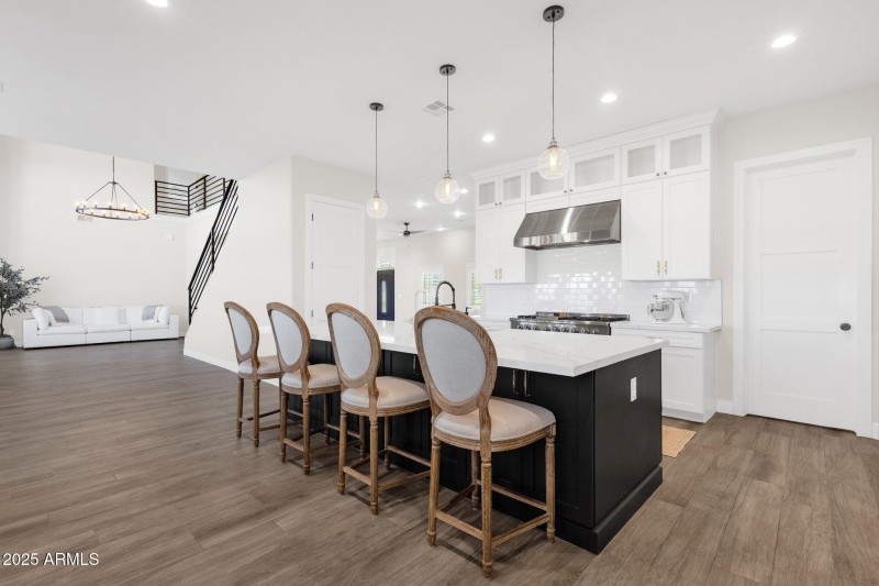 21-web-or-mls-856-w-quail-cir