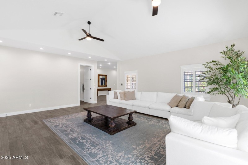 32-web-or-mls-856-w-quail-cir