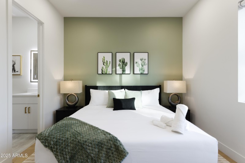 PropertyImageCo_7520EHIghlandAve_WEB_000