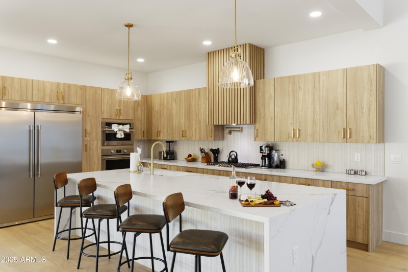 PropertyImageCo_7520EHIghlandAve_WEB_000