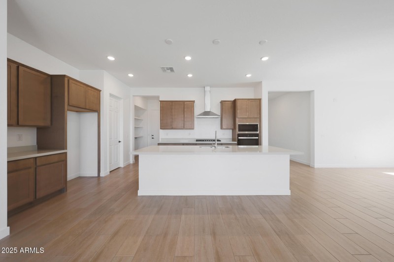 PHX_Landmarke_Lot 1190_Blush_299_Kitchen