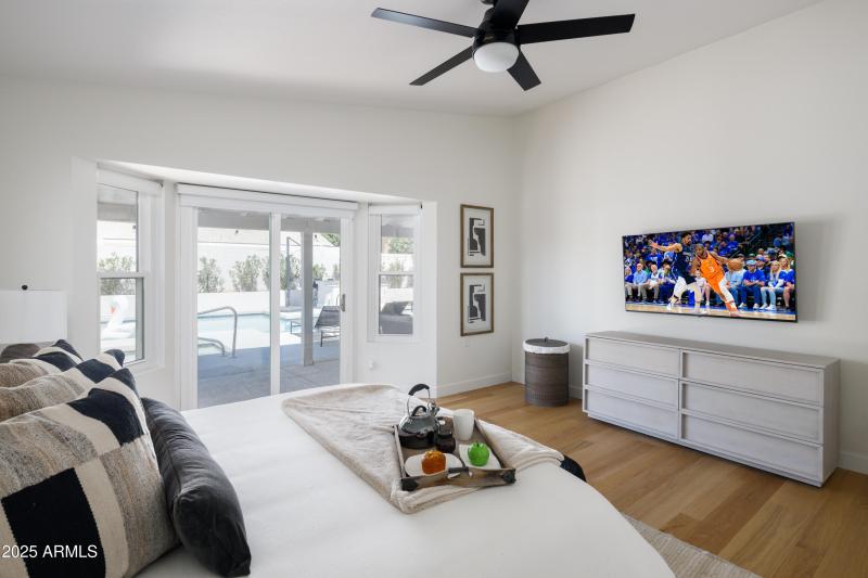 PROPERTYIMAGECO_5502EGrandviewRd_WEB-22