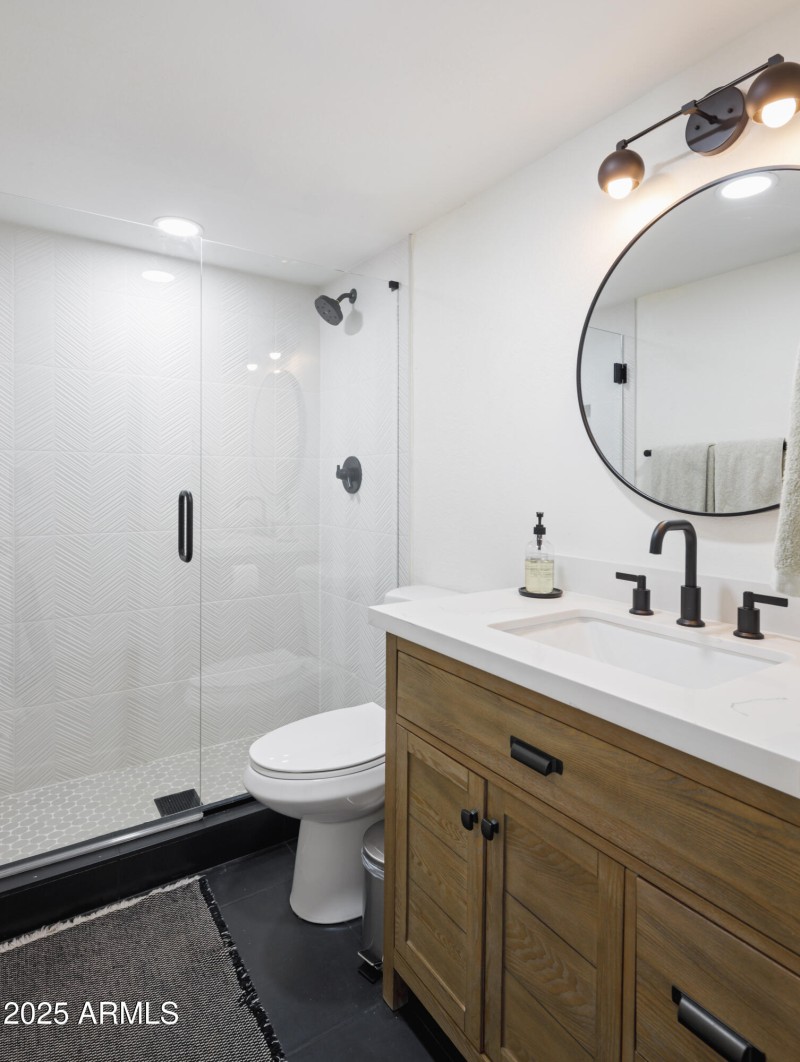 PROPERTYIMAGECO_5502EGrandviewRd_WEB-31