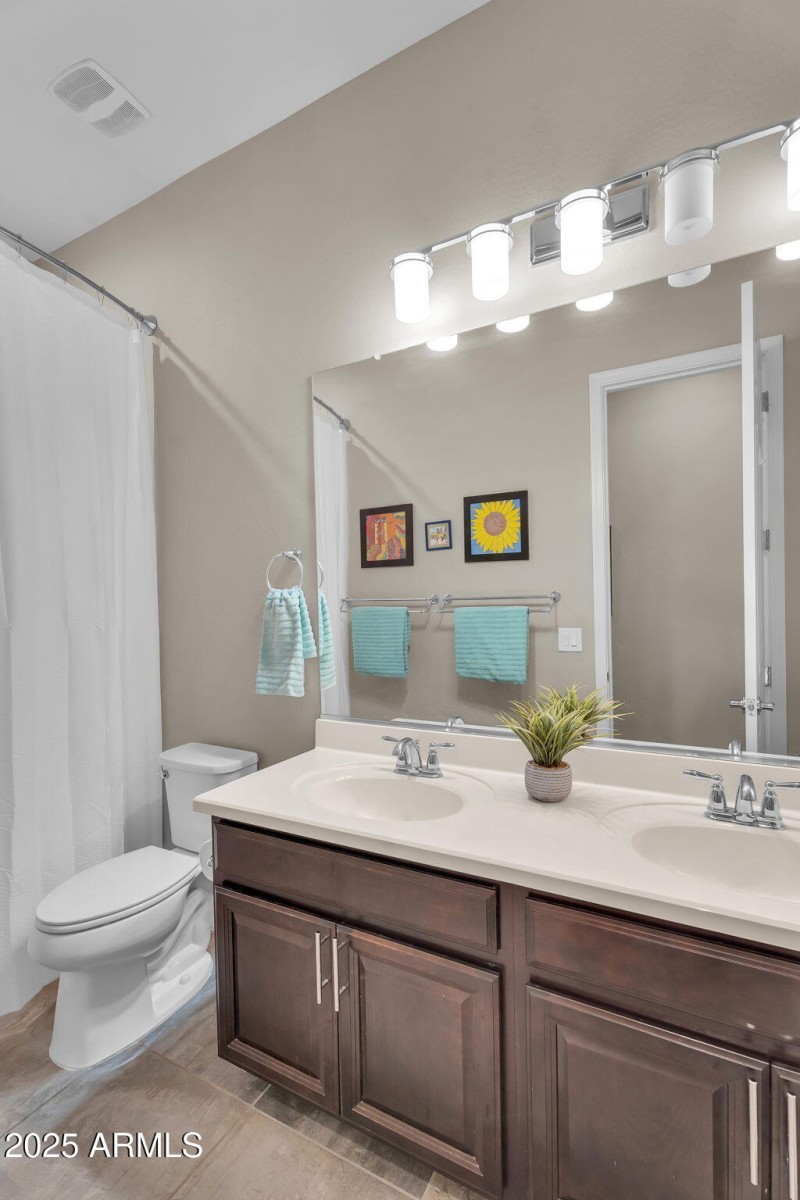 42-web-or-mls-Canary-29