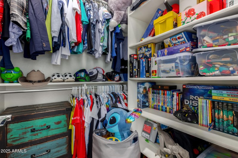 Bedroom 3 walk-in closet