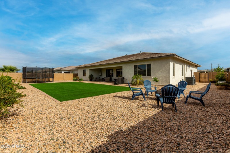 50 - Las Brisas