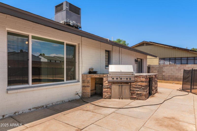 24_17625 n 6th pl-24