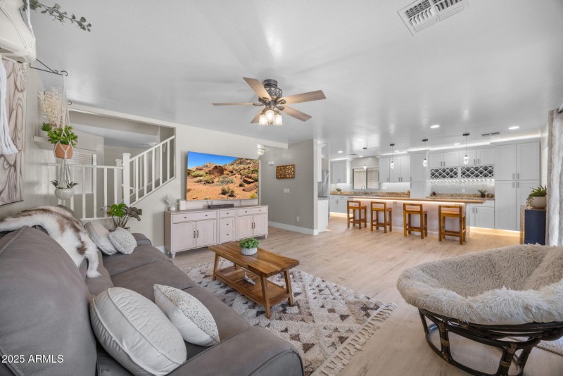 7-web-or-mls-43760-w-magnolia-rd