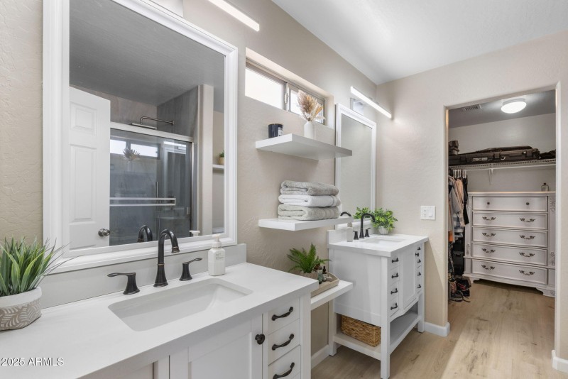 28-web-or-mls-43760-w-magnolia-rd