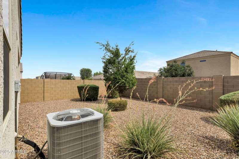 4801 E Living Stone Way-31
