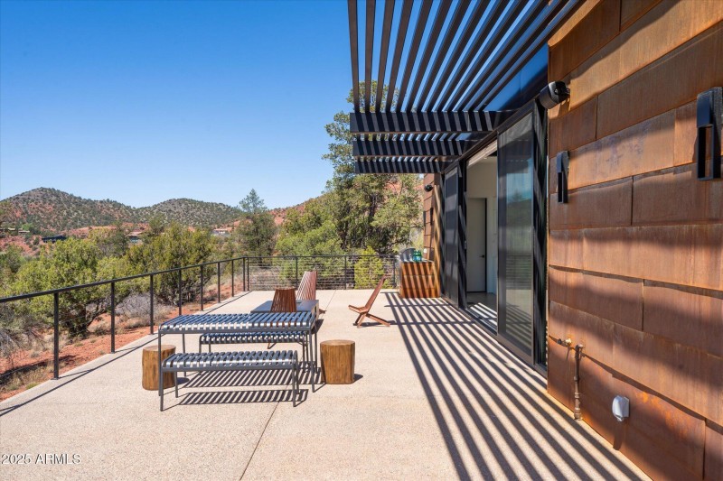 Deck with Outdoor Firepit and Gas Grill