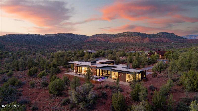 Rear Elevation, Twilight