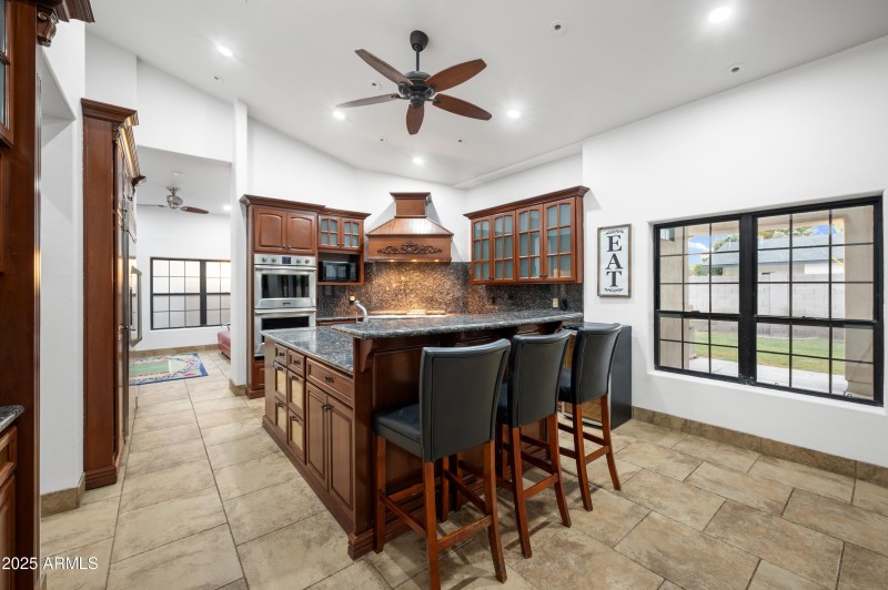 Kitchen 1