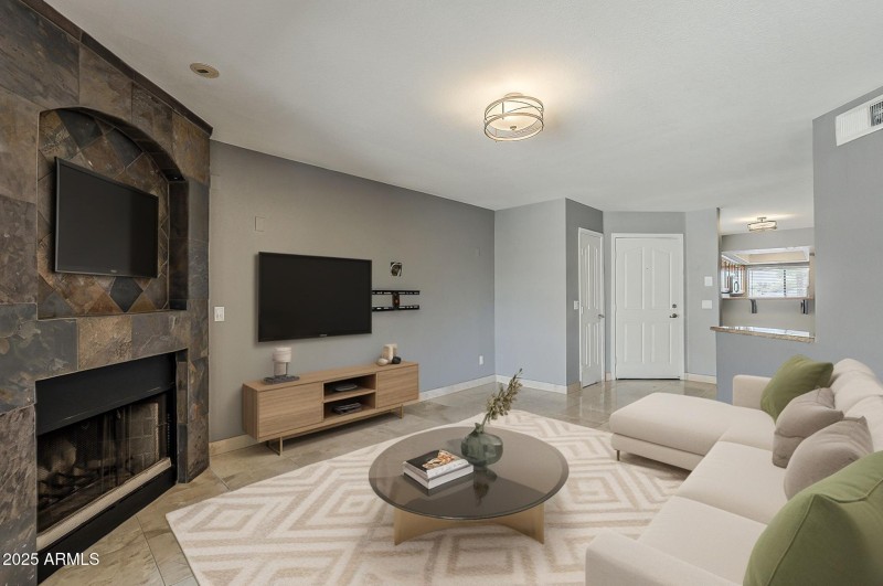 ecdcd205-e98e-4815-b422-6490f255d707