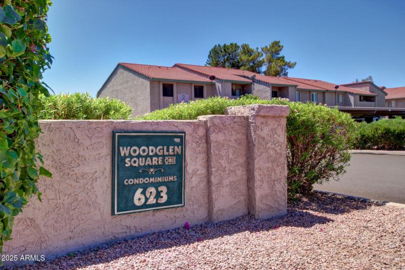 25 Guadalupe