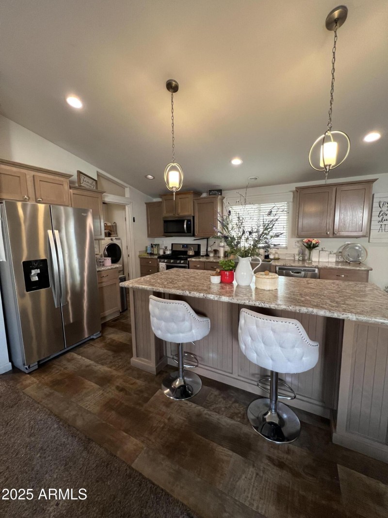 5 kitchen 3