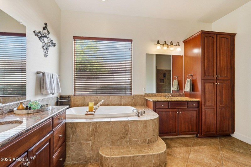 Primary Bathroom Tub