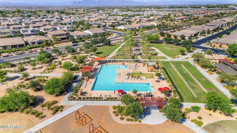 Community pool