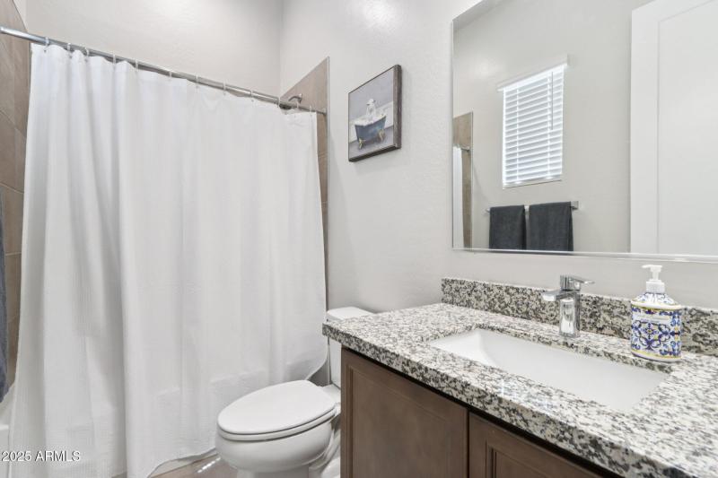 29-web-or-mls-E Spruce Dr-S2307-027