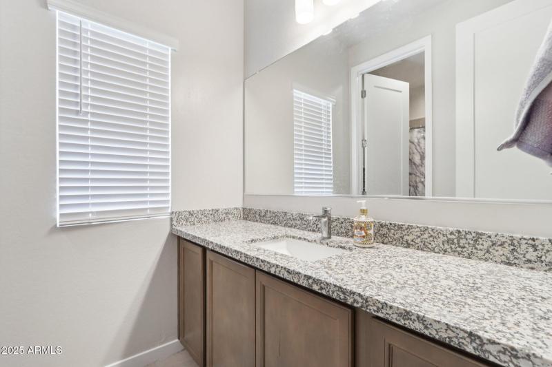 31-web-or-mls-E Spruce Dr-S2307-029