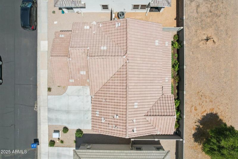 43-web-or-mls-E Spruce Dr-S2307-041