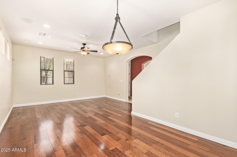 Family Room 4