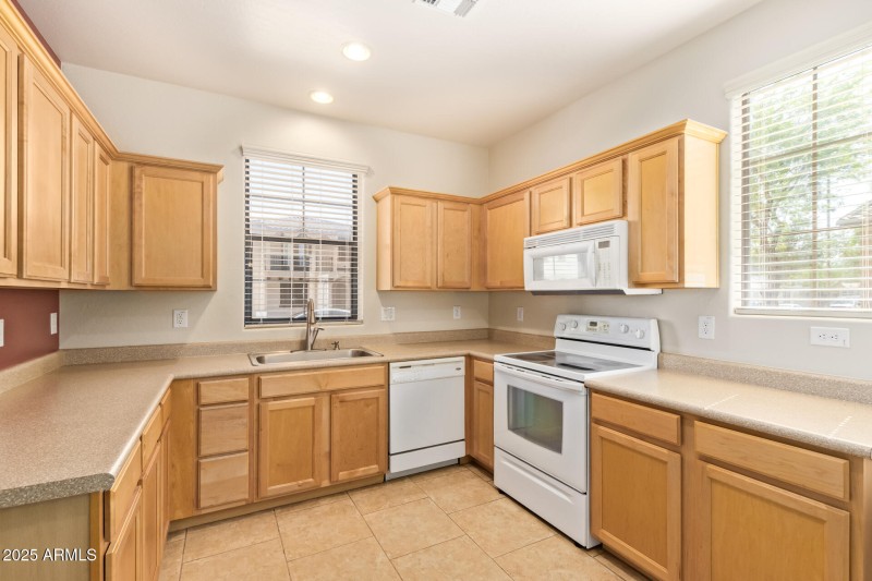 Kitchen 1