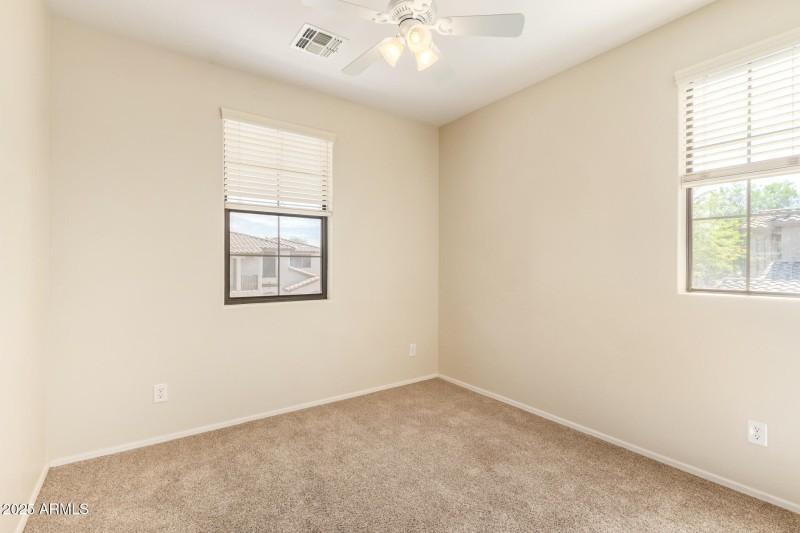Guest Bedroom 2-1