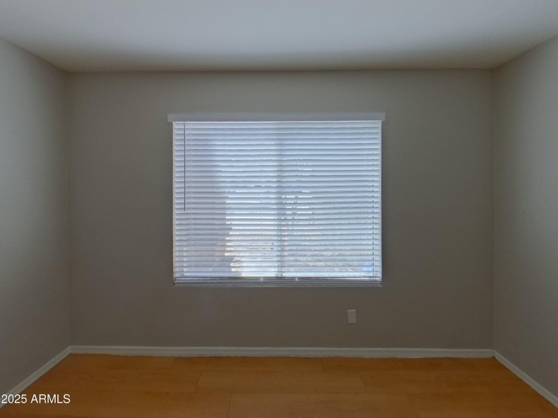 12_pc_uFjTUSttWL_KodzEklEzp_layout_1