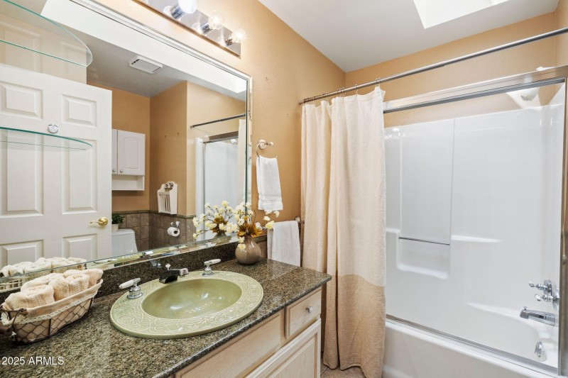 089-Bathroom #1