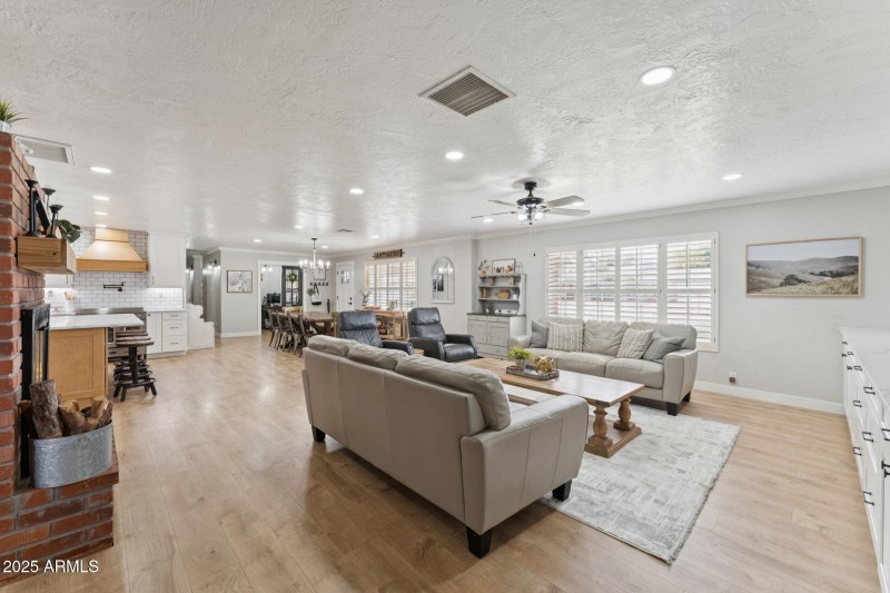 Great Room/Open Concept