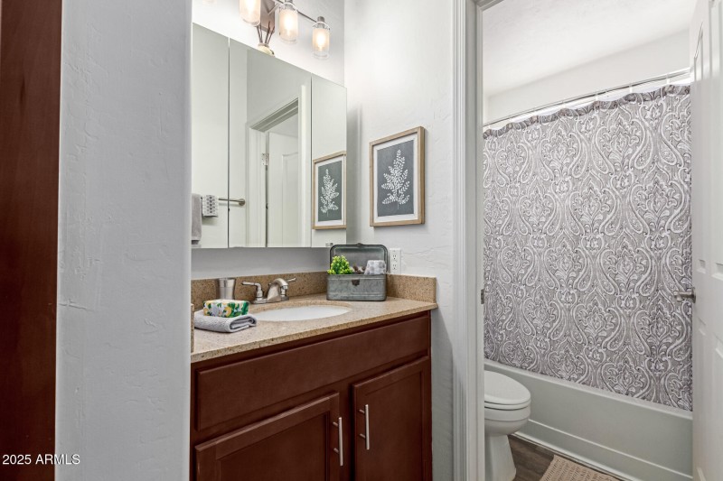 14 Bathroom