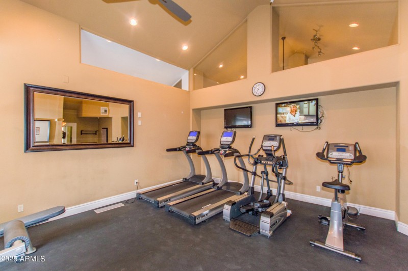 31 Community Gym