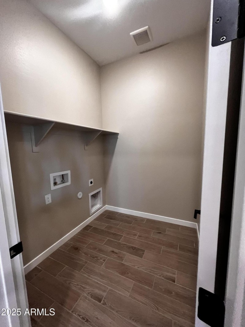 MV Lot 42 - Laundry Room