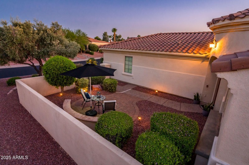 Entry Courtyard Feature