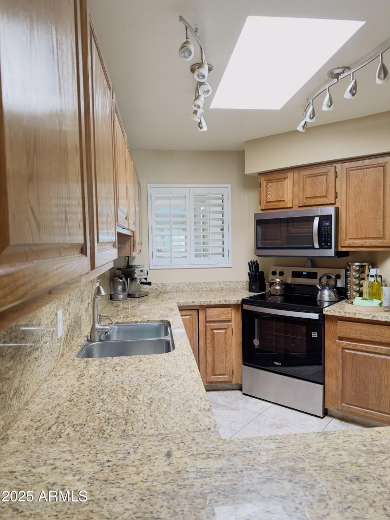 Kitchen 2