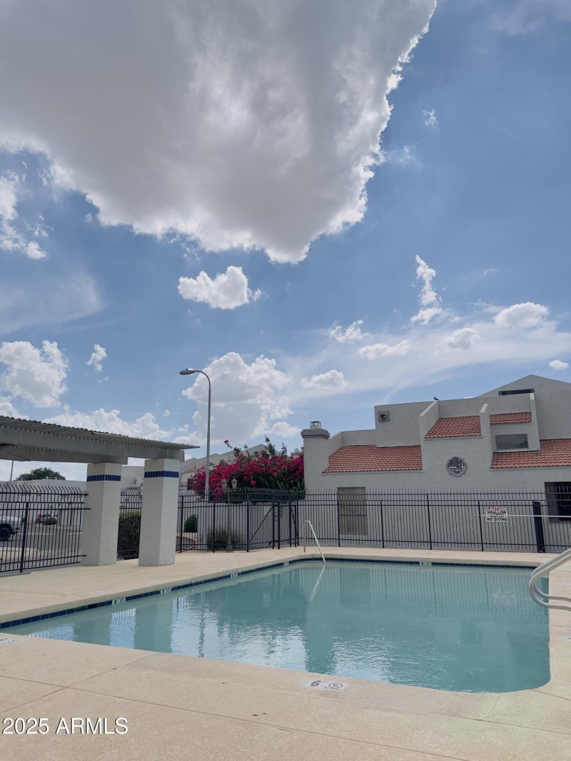 Community pool