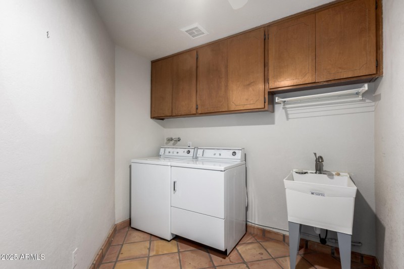 30 Rancho Caliente