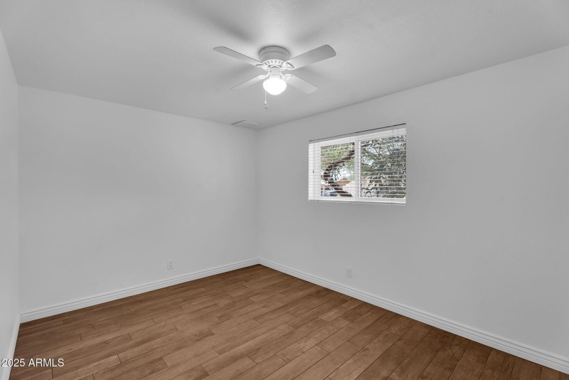 33-web-or-mls-Marigold-33