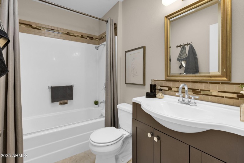 22-web-or-mls-368A9605