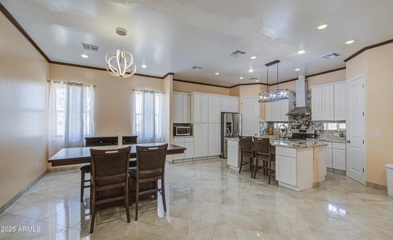 Kitchen 1