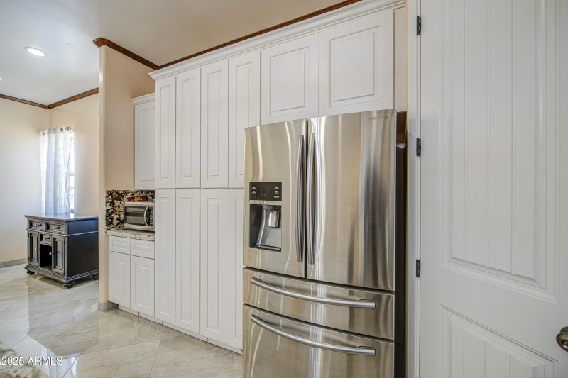 Kitchen 12
