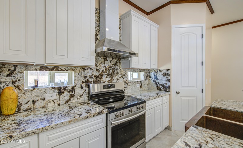 Kitchen 13