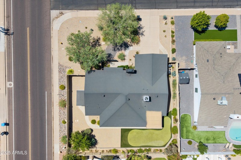 Corner lot