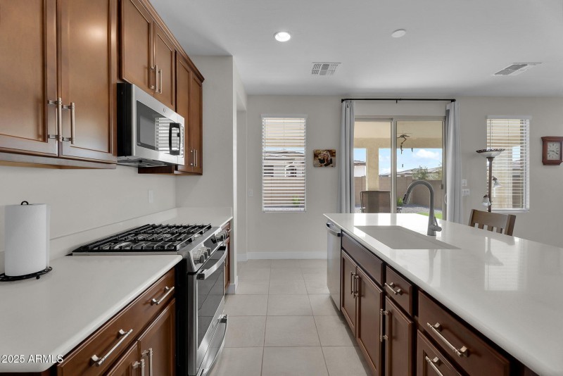 10-web-or-mls-Kaden-10