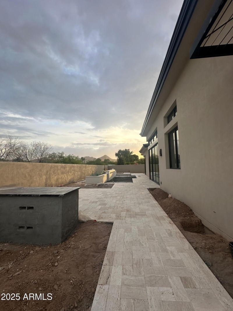025_Backyard